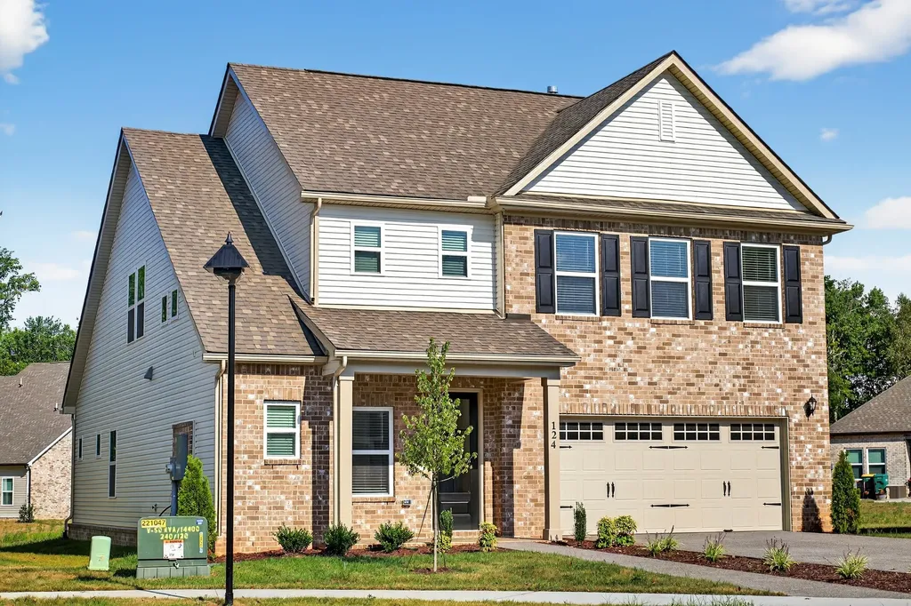 124 Limbury Court White House TN 37188