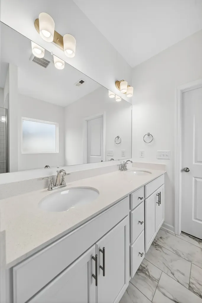124 Limbury Court White House TN 37188