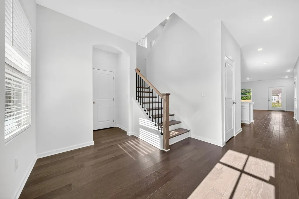 124 Limbury Court White House TN 37188