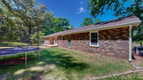 268 Raymond Hodges Road Cottontown TN 37048