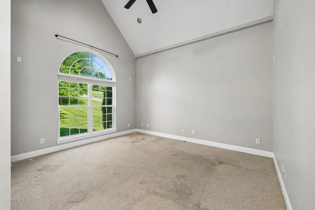 450 Bonnie Valley Drive Lebanon TN 37087