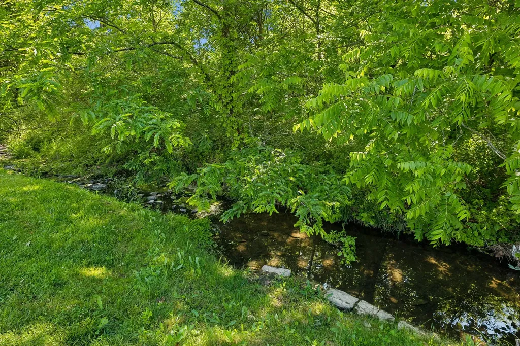 450 Bonnie Valley Drive Lebanon TN 37087