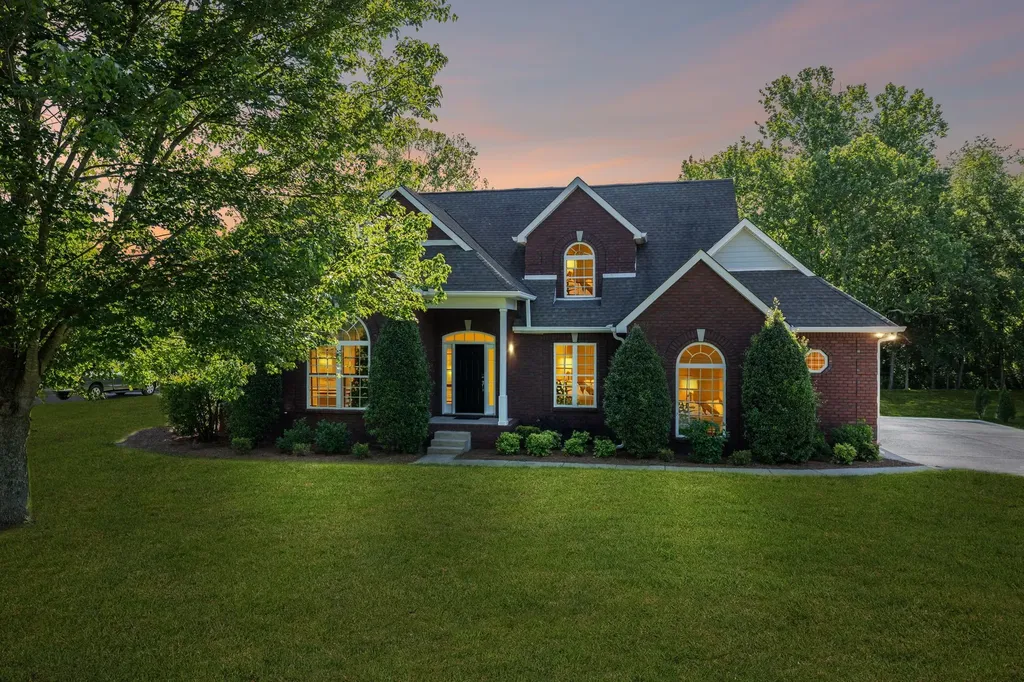 450 Bonnie Valley Drive Lebanon TN 37087