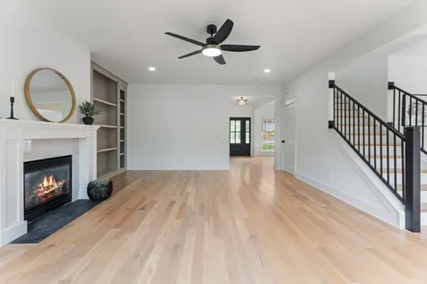 6544 Banbury Crossing Brentwood TN 37027