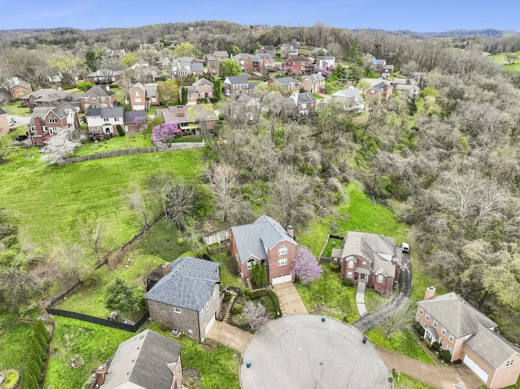 7313 S Colony Court Nashville TN 37221