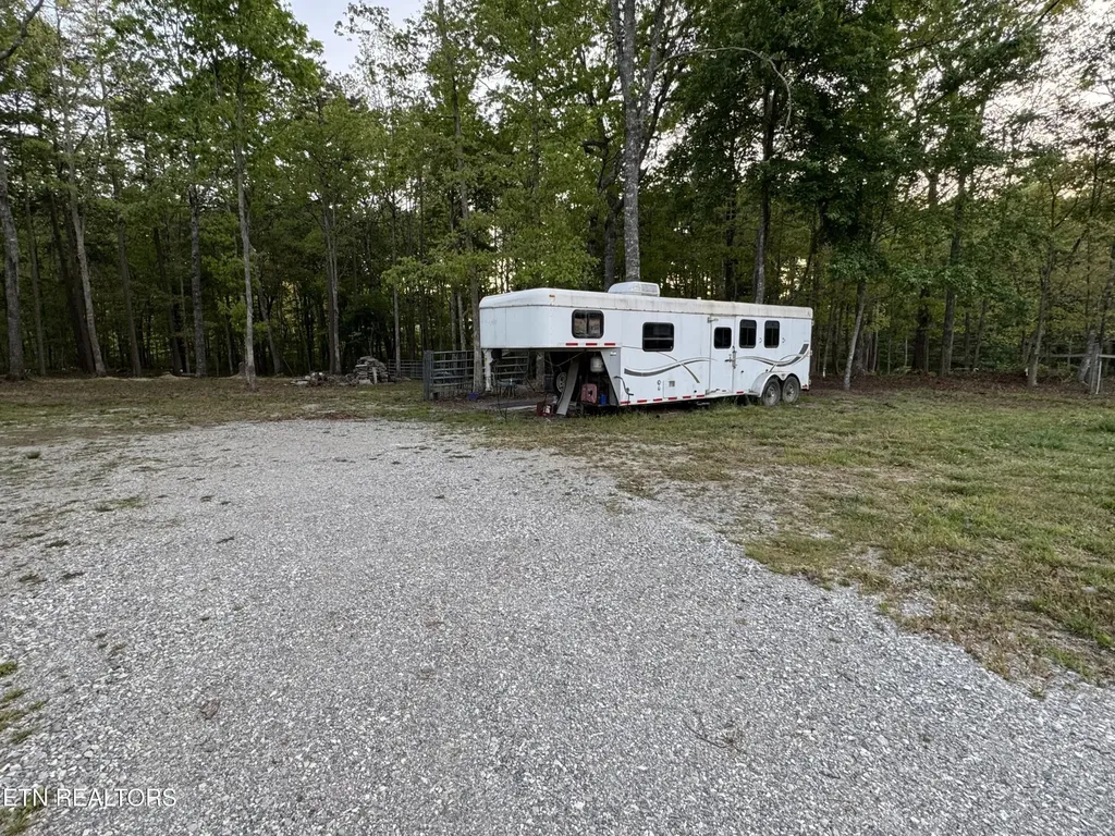 115 Legacy Way Jamestown TN 38556