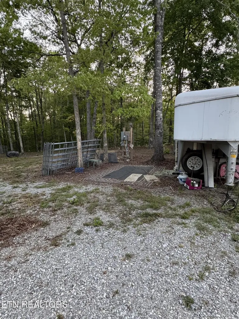 115 Legacy Way Jamestown TN 38556
