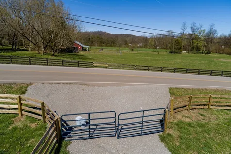 6876 Giles Hill Road College Grove TN 37046