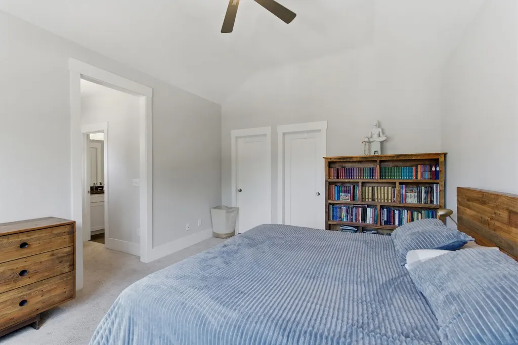 1810A Allison Place Nashville TN 37203