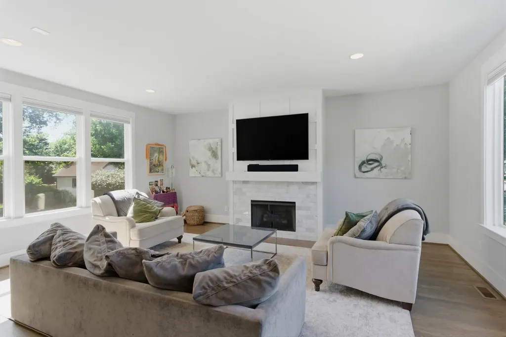 1810A Allison Place Nashville TN 37203