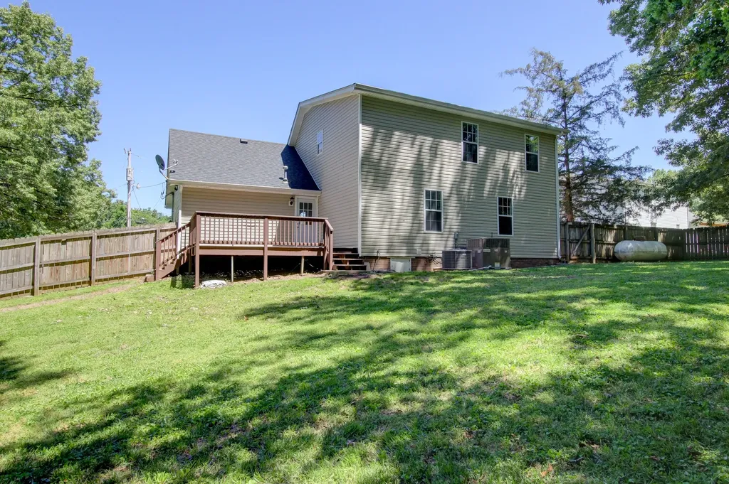 704 Laurelwood Court Clarksville TN 37043