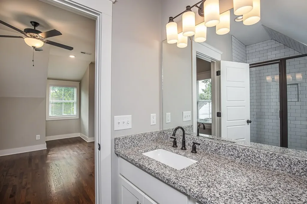 4902B Indiana Avenue Nashville TN 37209