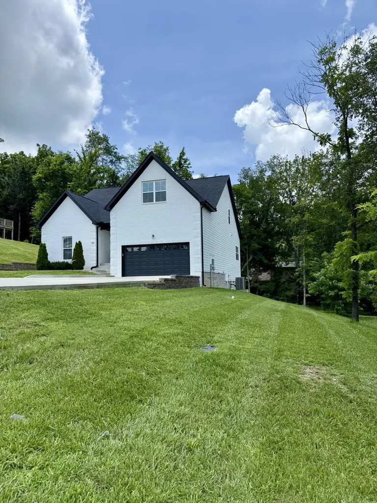 486 David Avenue Lewisburg TN 37091