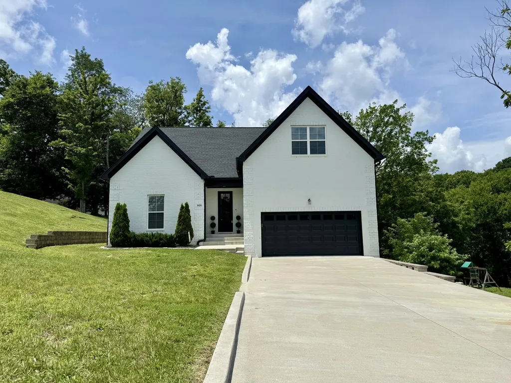 486 David Avenue Lewisburg TN 37091