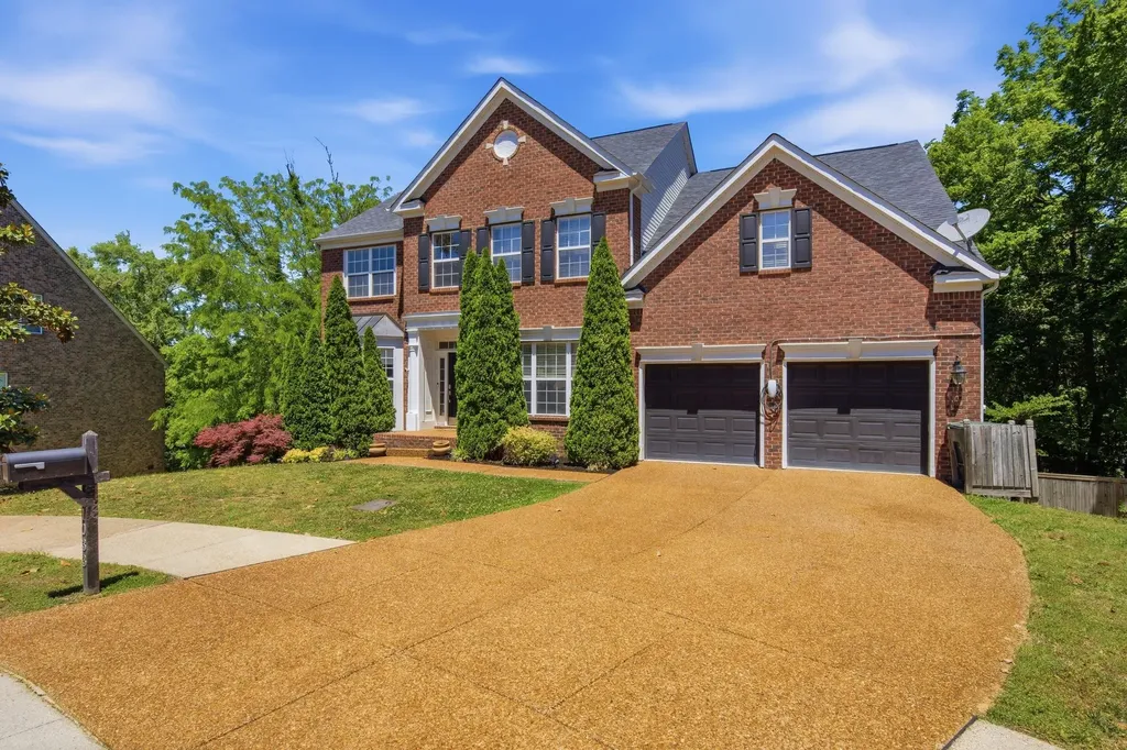 1033 Stone Ridge Drive Nashville TN 37211