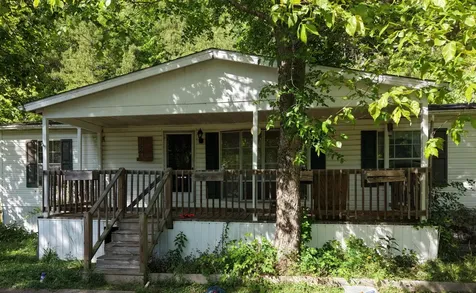 1720 Bear Creek Road Collinwood TN 38450