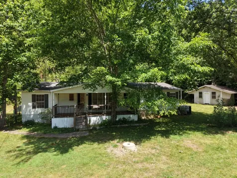 1720 Bear Creek Road Collinwood TN 38450