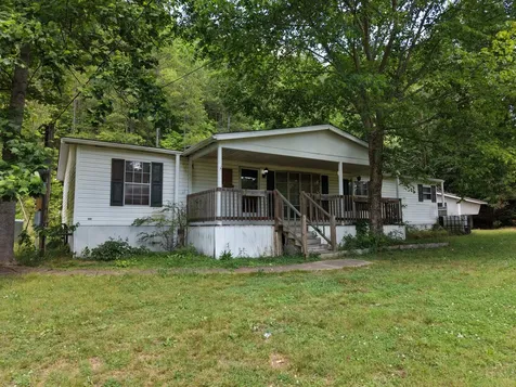1720 Bear Creek Road Collinwood TN 38450