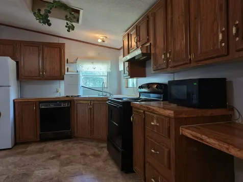 1720 Bear Creek Road Collinwood TN 38450