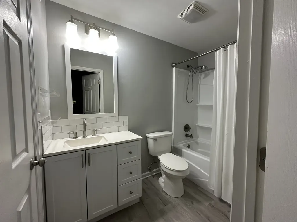 219 Ellington Place Madison TN 37115