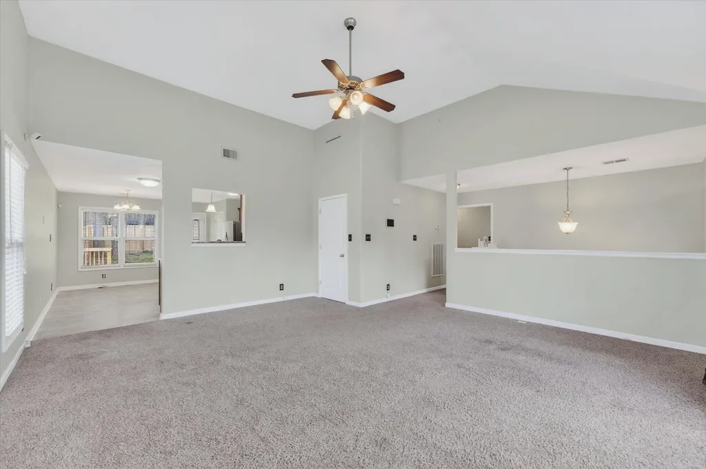 631 Hidden Valley Drive Clarksville TN 37040