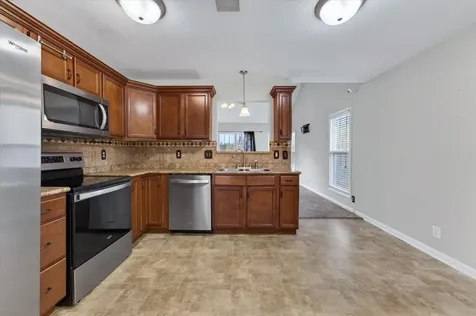 631 Hidden Valley Drive Clarksville TN 37040