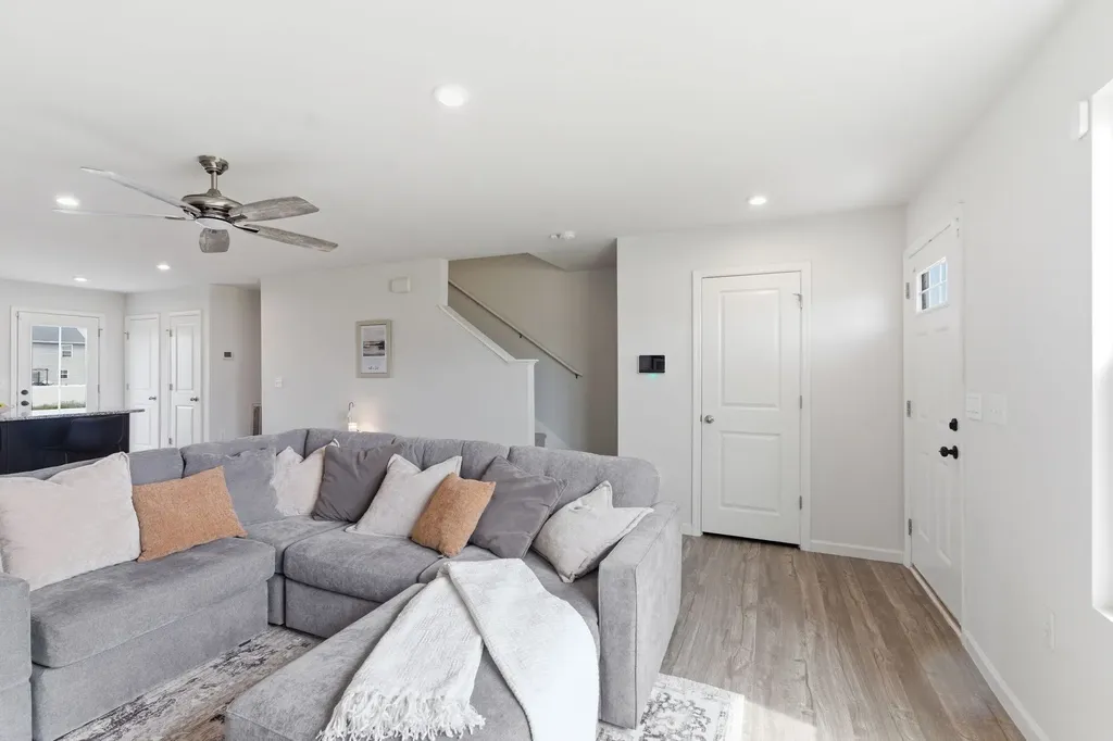 5508 Compass Way Christiana TN 37037