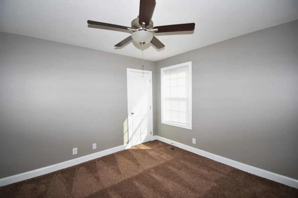 207 Geneva Lane Clarksville TN 37040