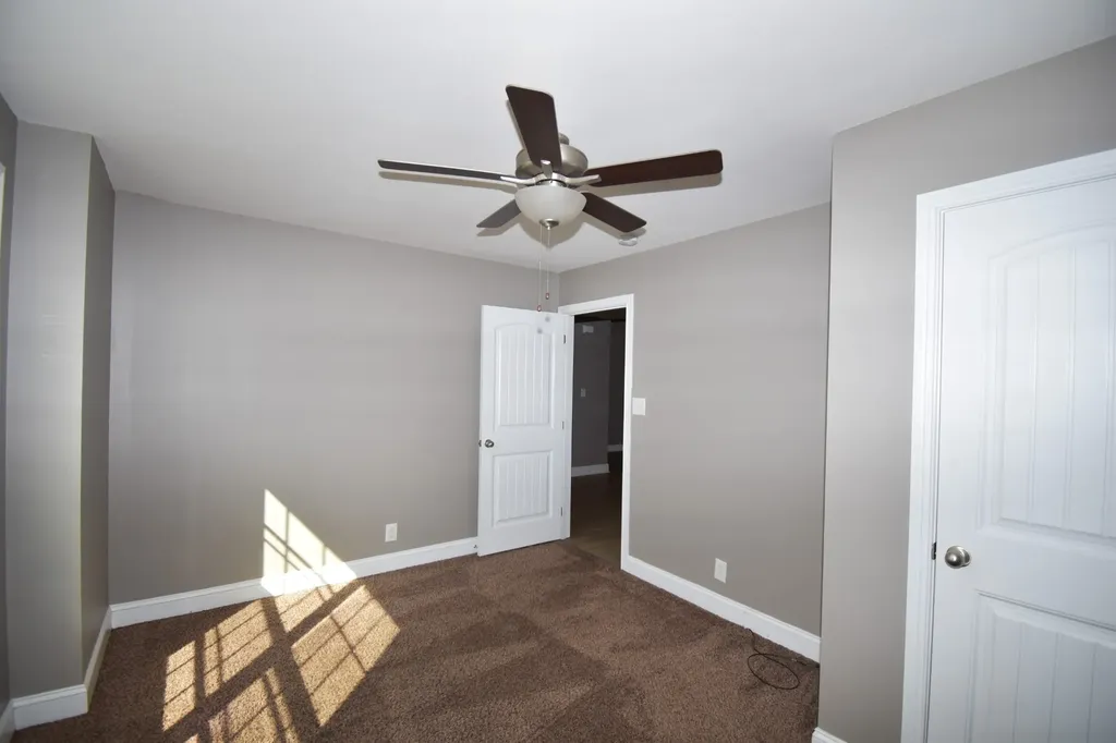 207 Geneva Lane Clarksville TN 37040