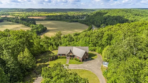 2266 S Main Street Lobelville TN 37097