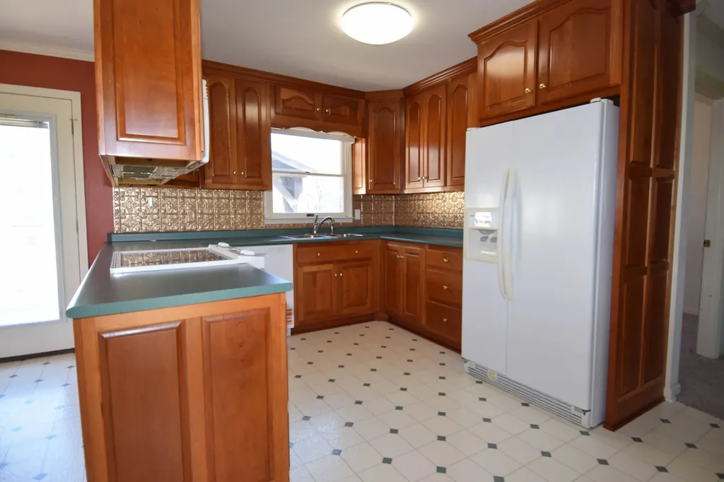 1059 Robertson Road Gallatin TN 37066
