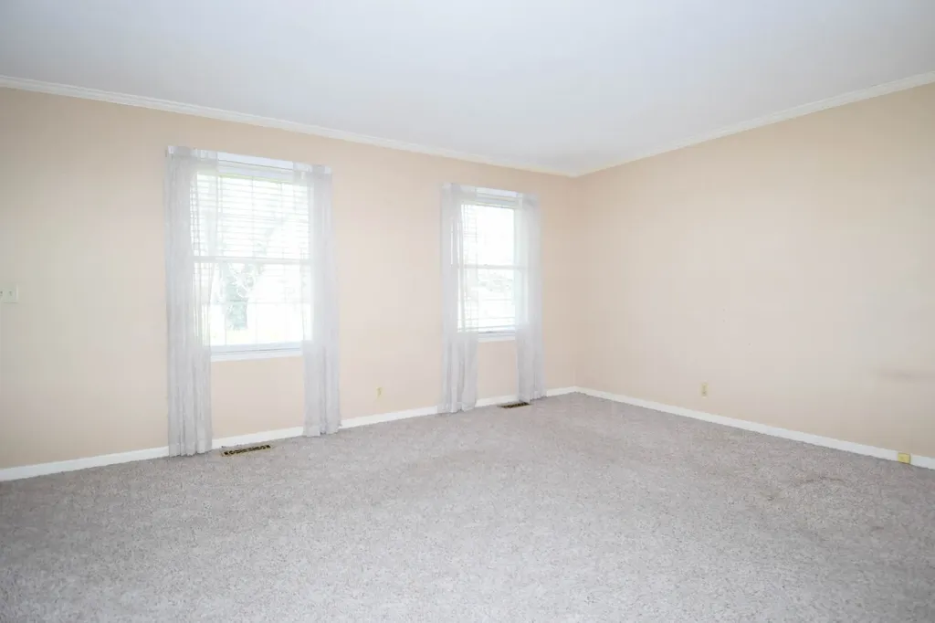 1059 Robertson Road Gallatin TN 37066