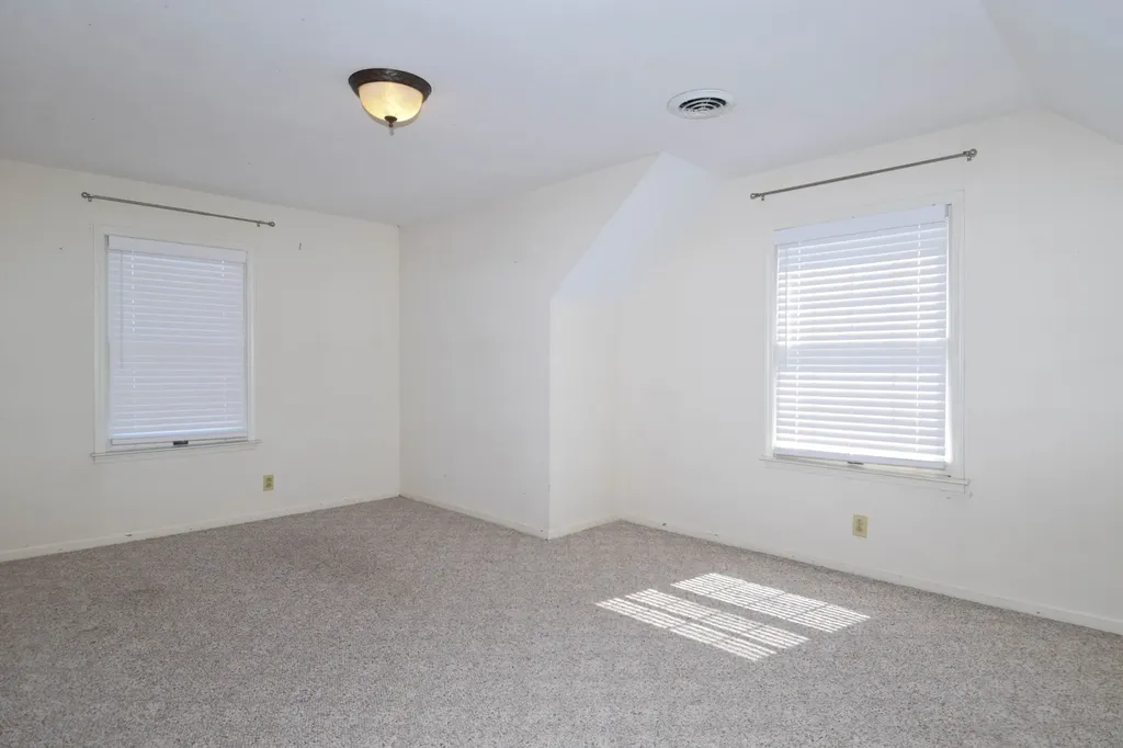 1059 Robertson Road Gallatin TN 37066