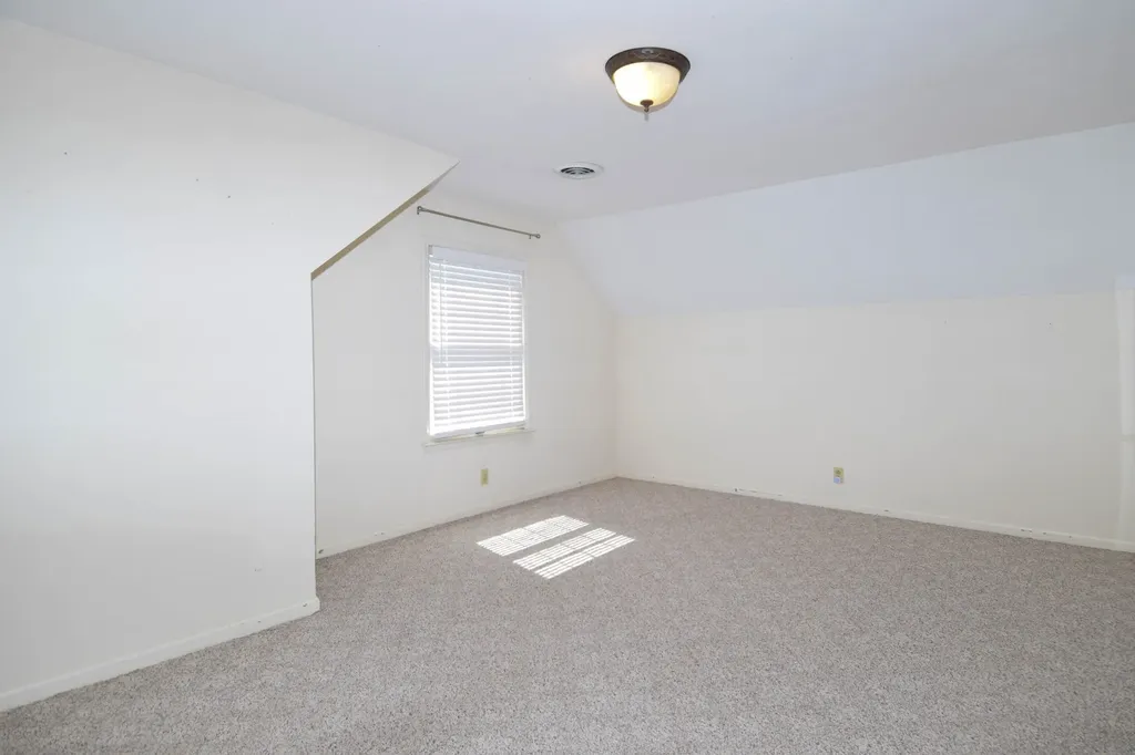 1059 Robertson Road Gallatin TN 37066