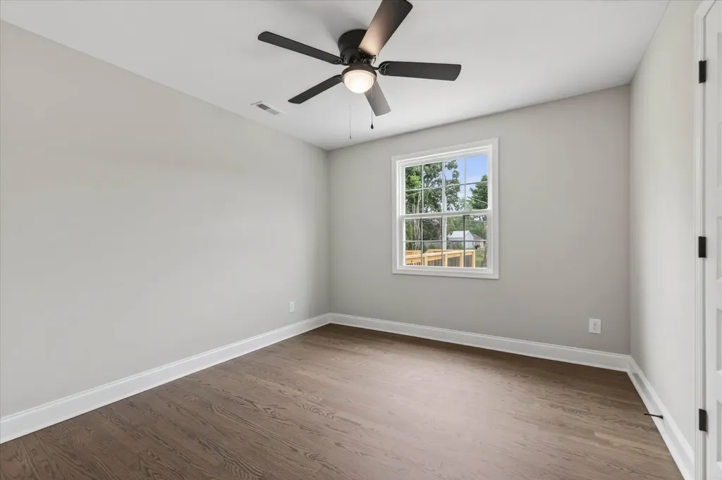 221 Clearview Drive Clarksville TN 37043