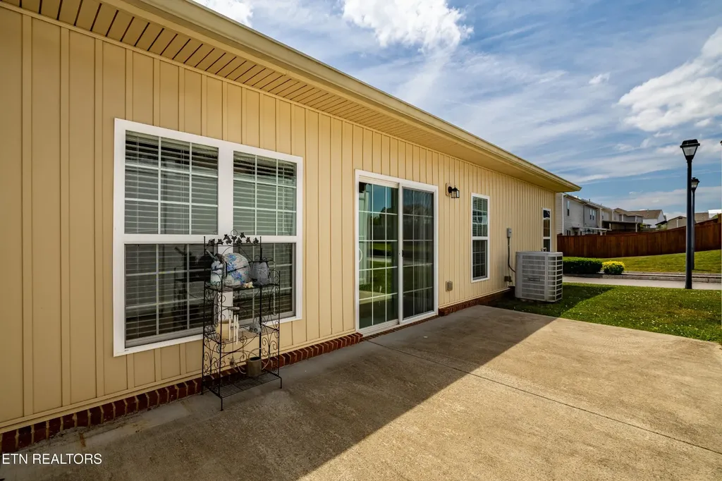 601 Mountain View Villas Way Seymour TN 37865