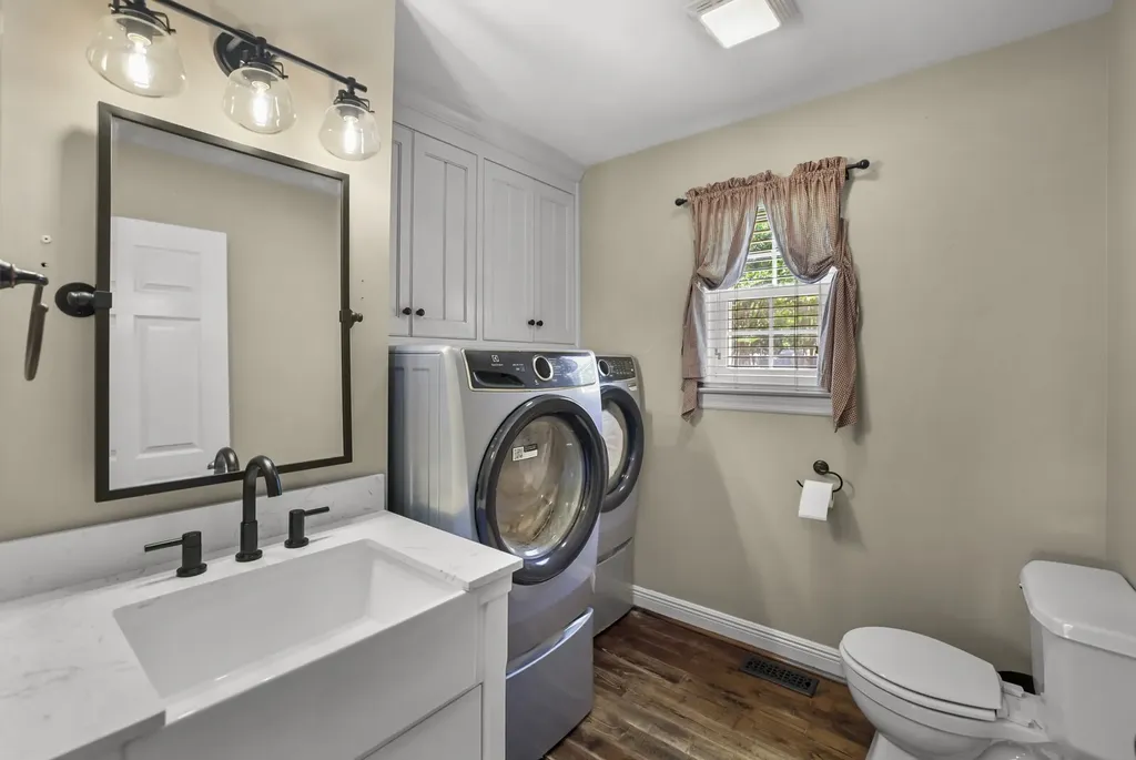 10006 Wendy Way Lyles TN 37098