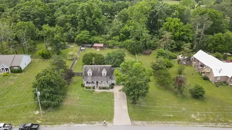 10006 Wendy Way Lyles TN 37098