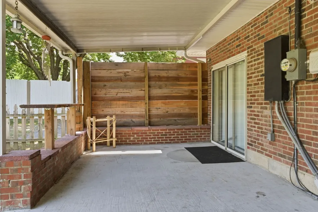2636 Woodberry Drive Nashville TN 37214