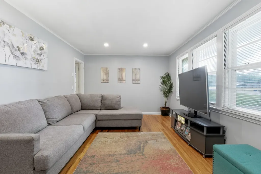 2636 Woodberry Drive Nashville TN 37214