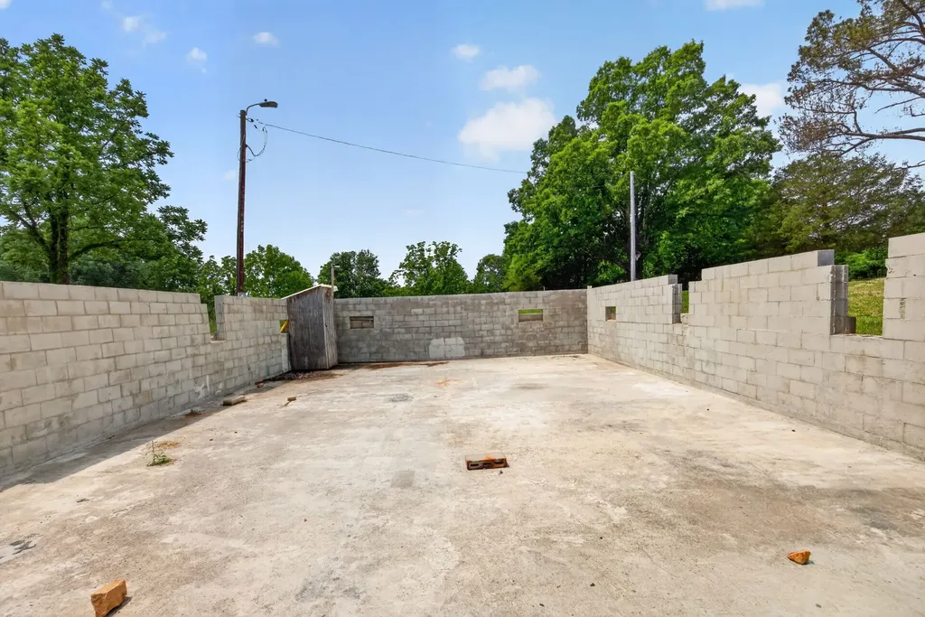 175 Harris Lane Cookeville TN 38501