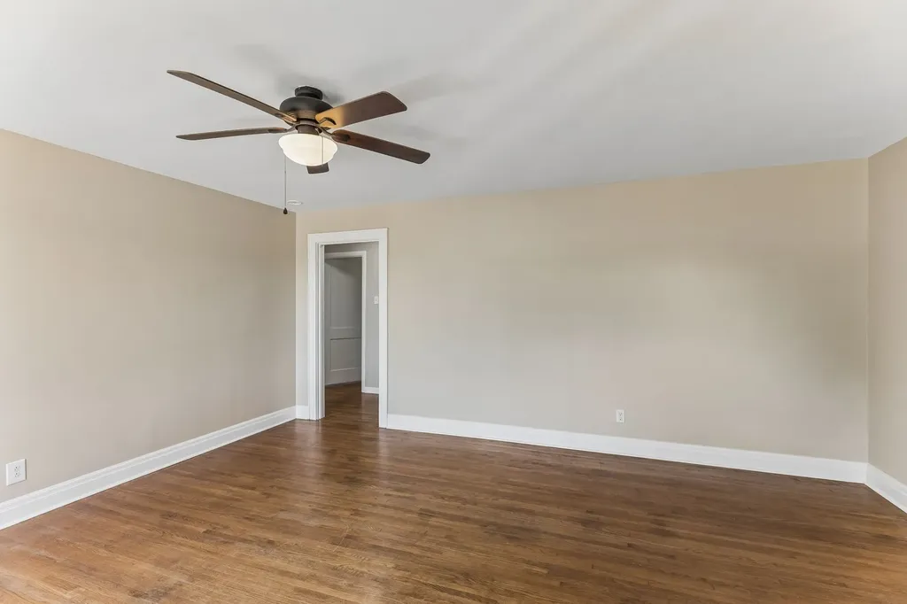 1057 Mapleash Avenue Columbia TN 38401