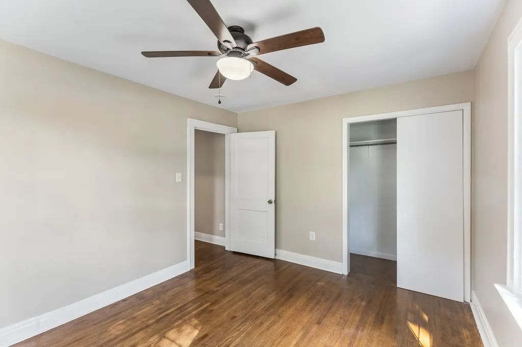 1057 Mapleash Avenue Columbia TN 38401