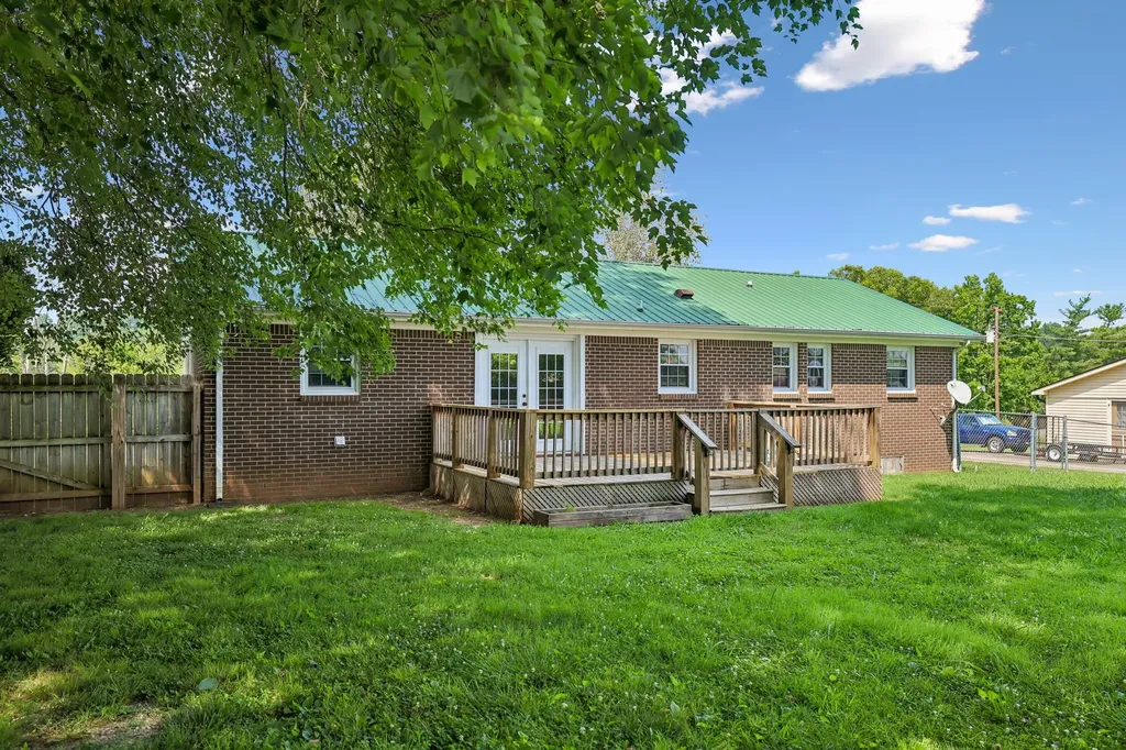 83 Oneal Drive Rock Island TN 38581