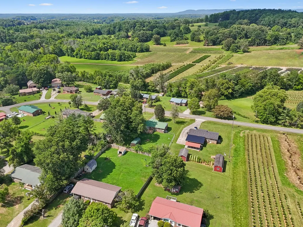 83 Oneal Drive Rock Island TN 38581