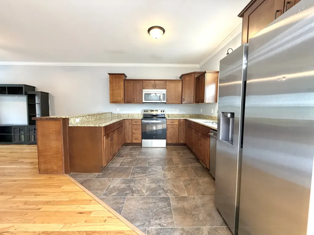 90 Promontory Lane Clarksville TN 37040