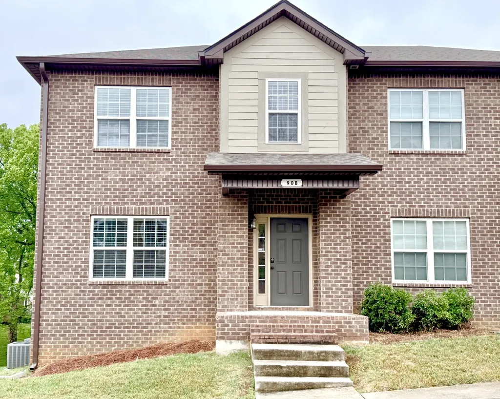 90 Promontory Lane Clarksville TN 37040