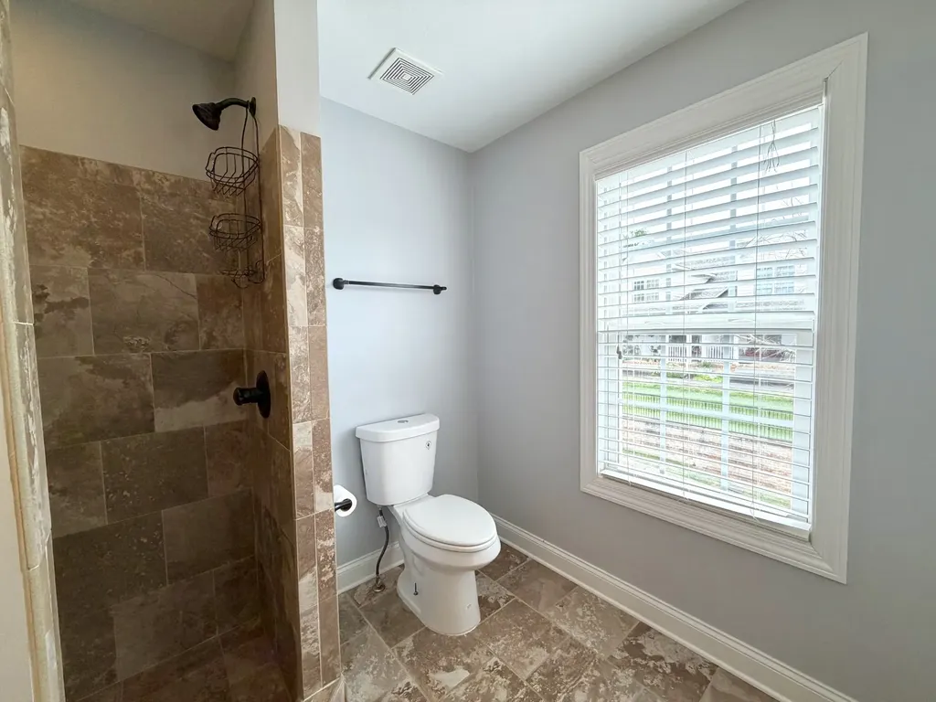 90 Promontory Lane Clarksville TN 37040