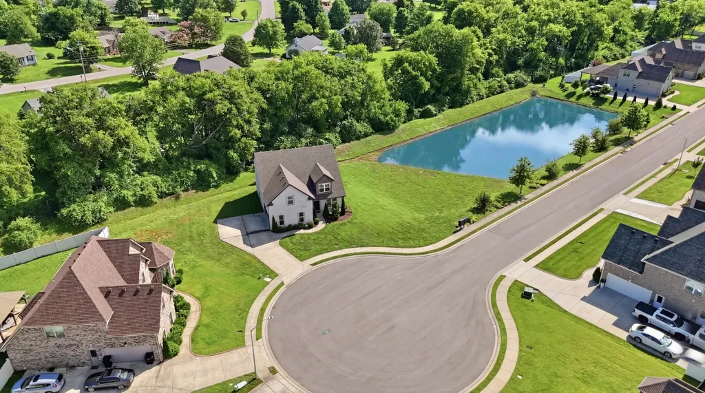 5152 Cedar Retreat Drive Murfreesboro TN 37129