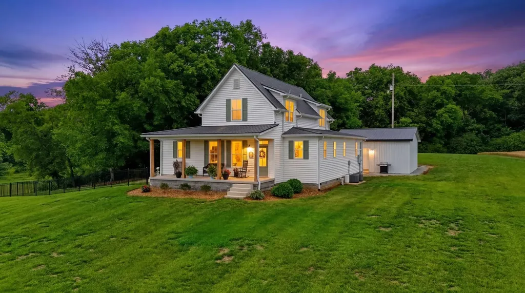 6264 Highway 49, E Springfield TN 37172